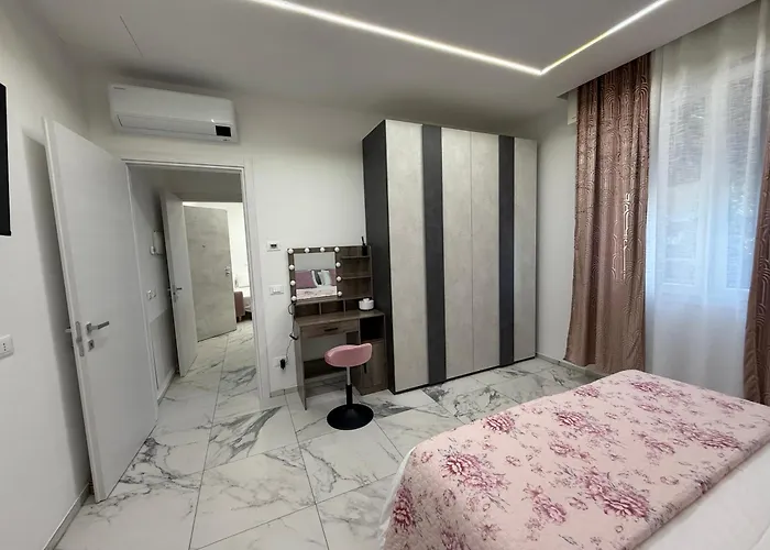 Deluxe Con Balcone - A Due Passi Dal Mare